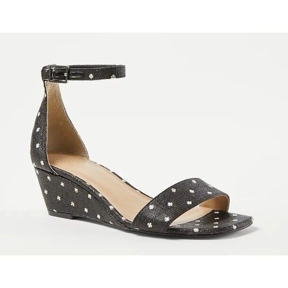New womens sz 5 Ann Taylor navy dotted straw low wedge sandals open toe print